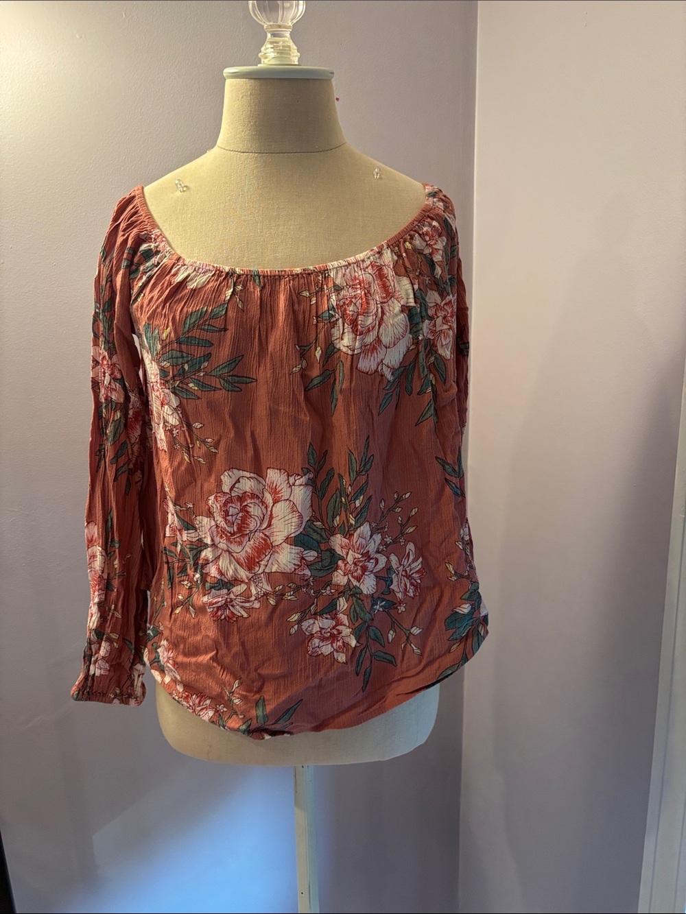 Billabong Mauve Floral Off-Shoulder Peasant Blouse